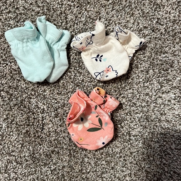Newborn Girls Fox BUNDLE - Picture 4 of 5